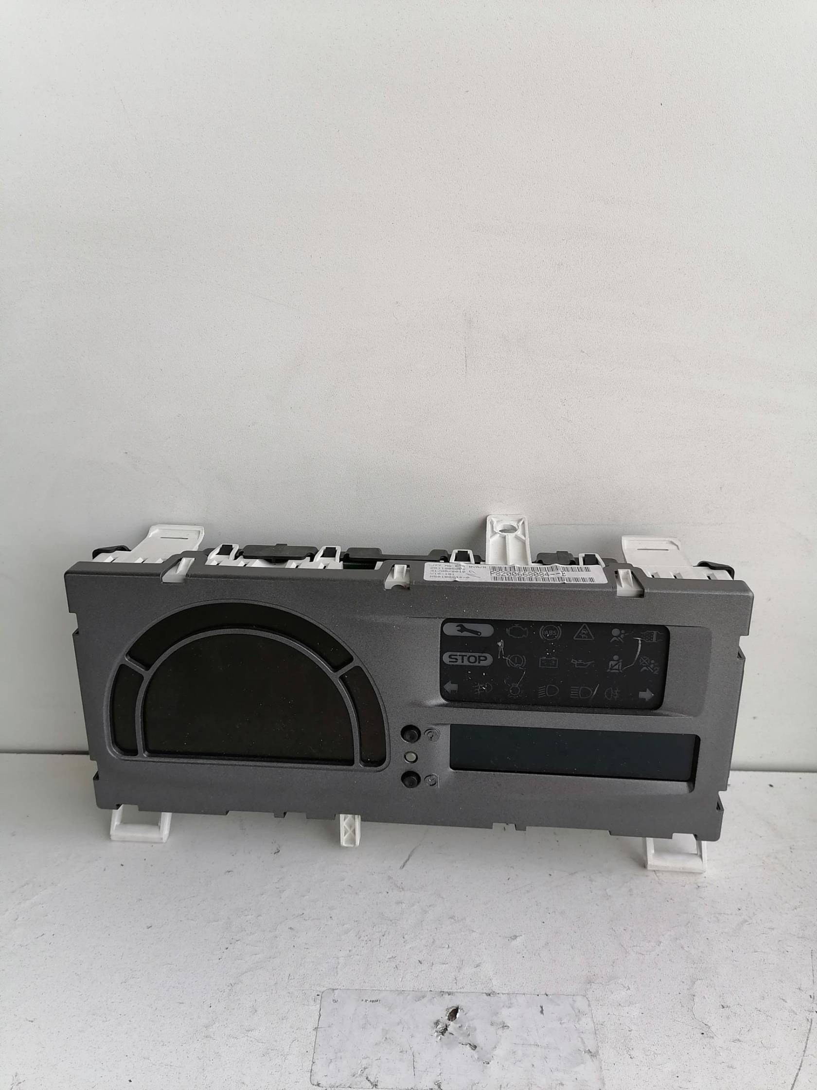 Modanatura quadro portastrumenti